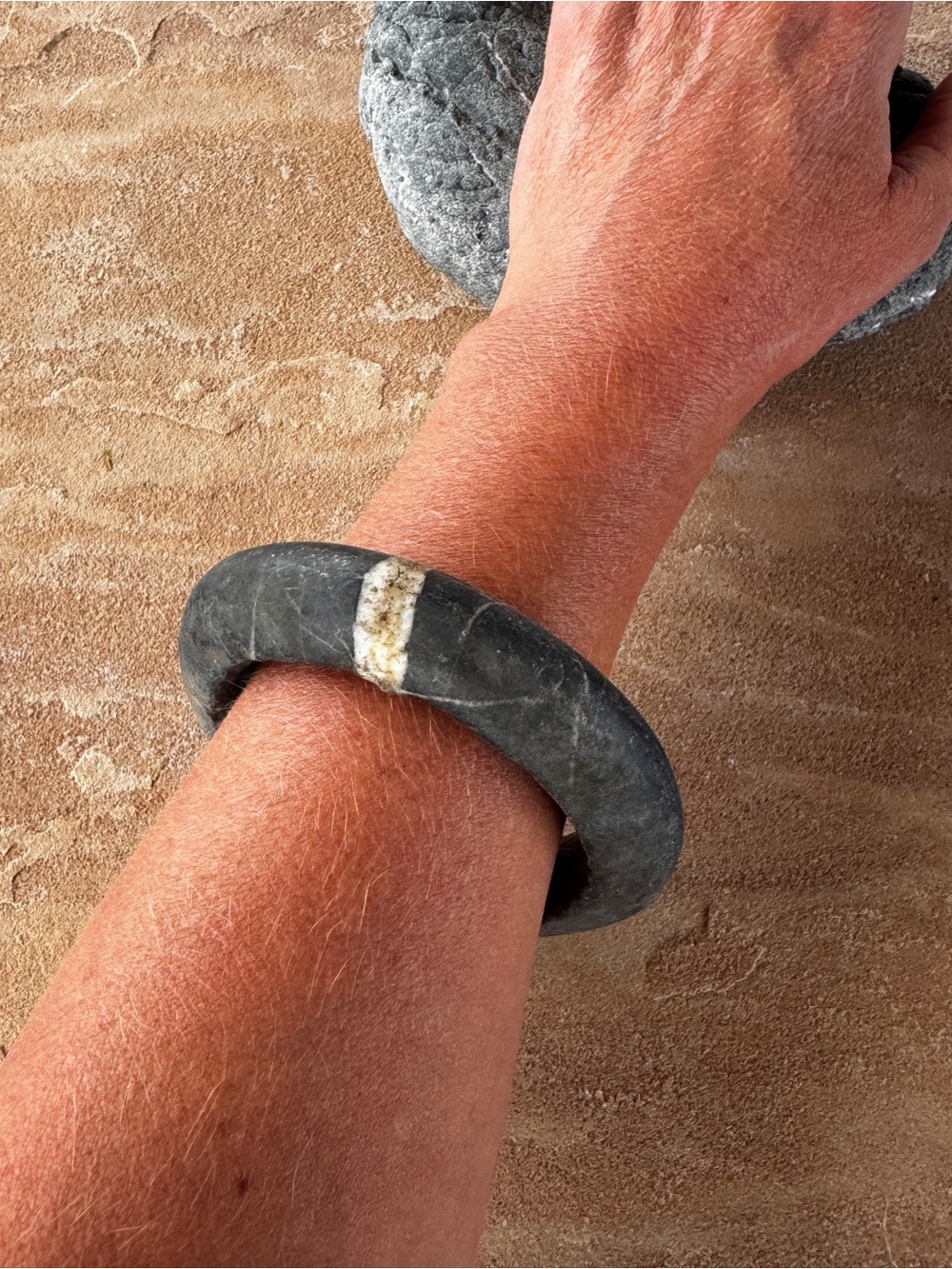 Old Stone Mali Marble Bracelet – African Kasena Tribal Bangle ~ Vintage Ethnic - Picture 3 of 10